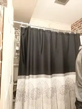 Snapshot of hungandtatted666 chatting on January 2025 04:37:02 PM hungandtatted666 online show from January 2025 04:37:02 PM