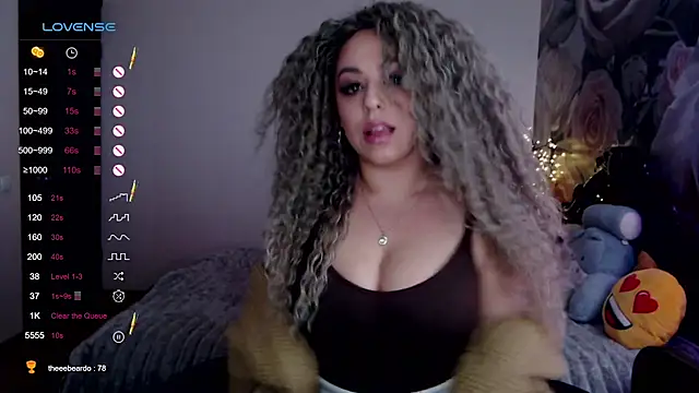  Just a queen 3 online show from March 2025 07:18:01 PM