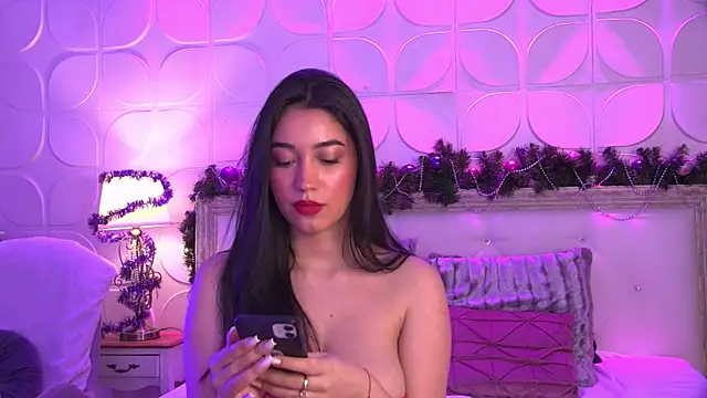 Amy Sin online show from December 2024 06:20:02 PM