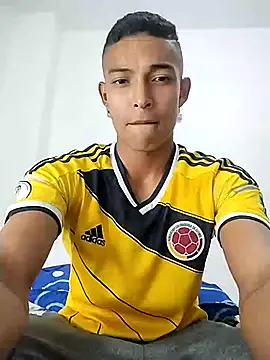 Demiansteven2 online show from March 2025 11:56:02 PM