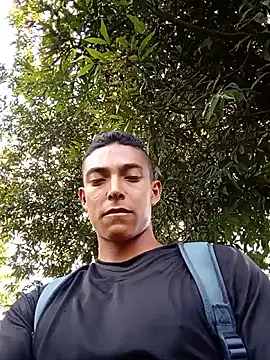 Demiansteven2 online show from October 2025 06:06:01 PM