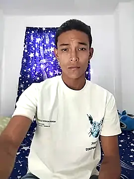 Demiansteven2 online show from March 2026 07:19:01 PM