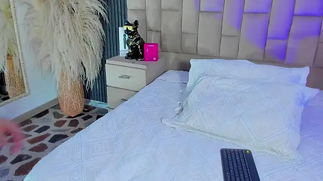 CandyMeyerss  online show from July 2026 05:43:02 AM