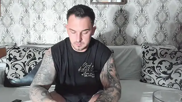 Jonmusclemaster online show from February 2025 08:00:01 PM