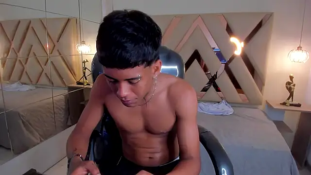 Alan Cute18 online show from February 2026 01:40:01 PM