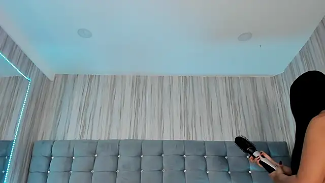 Poacahontasfg online show from April 2026 04:06:02 AM