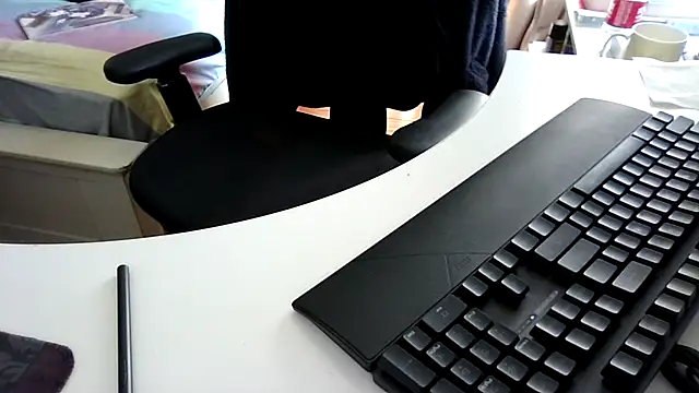 big-pig online show from February 2025 04:54:01 AM