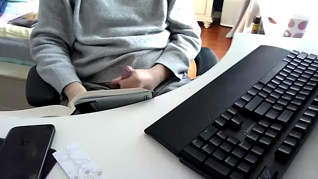 big-pig online show from February 2025 01:58:01 AM