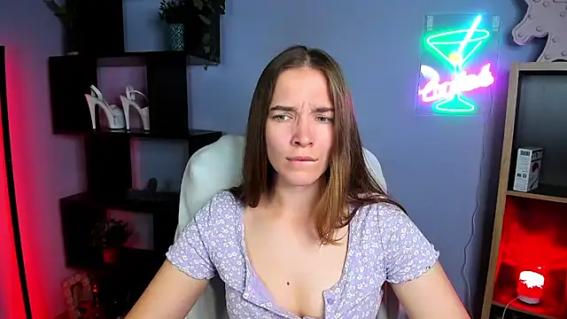 kenzie x online show from September 2025 04:23:01 AM