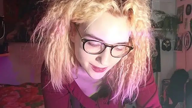 Snapshot of TatianaRomanov chatting on March 2026 09:21:02 PM TatianaRomanov online show from March 2026 09:21:02 PM