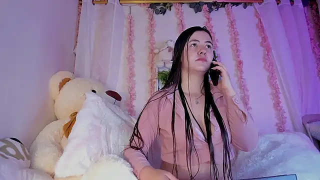 Idara and Edahi01 online show from September 2025 12:01:02 AM