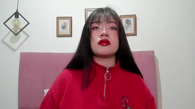 GENNESIS LOVE online show from November 2025 03:05:01 AM