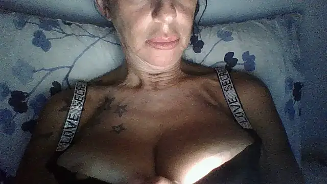 MarikaMilff online show from August 2026 11:25:01 PM