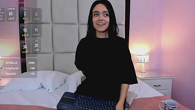 HannaClarrk  online show from February 2025 12:03:02 PM
