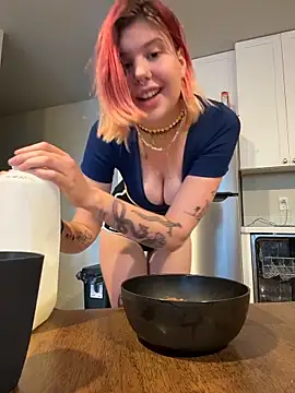 Esteem369 online show from November 2025 04:44:01 PM