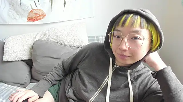 Snapshot of luxgray chatting on February 2026 06:59:02 PM luxgray online show from February 2026 06:59:02 PM