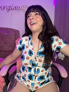 YovngBaby online show from July 2026 05:00:02 AM