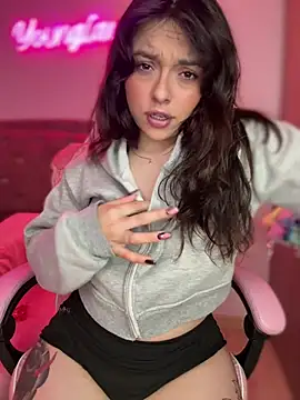 YovngBaby online show from July 2026 04:32:01 AM