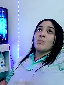 Liancy online show from January 2025 04:30:02 AM