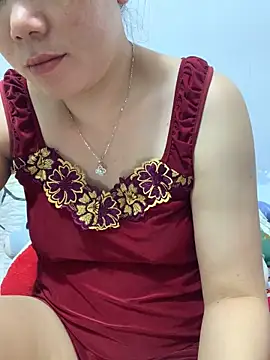 Baby-bigtits online show from November 2025 11:01:02 AM