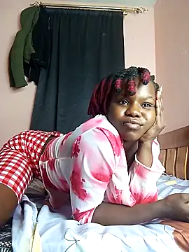 Snapshot of sweet_rozie chatting on May 2026 08:11:01 AM sweet rozie online show from May 2026 08:11:01 AM
