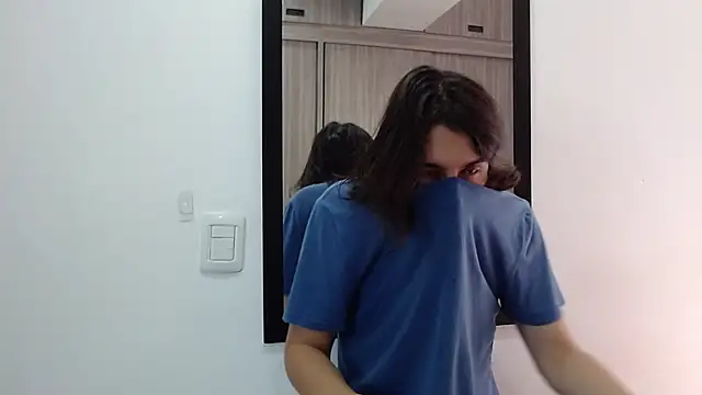 Snapshot of alex_connorr chatting on February 2025 03:27:01 PM alex connorr online show from February 2025 03:27:01 PM