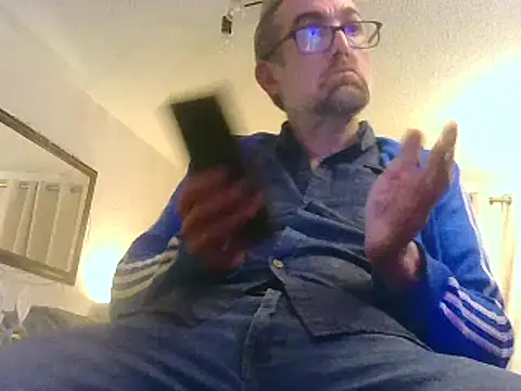 Snapshot of bibananaman chatting on January 2025 02:38:02 AM bibananaman online show from January 2025 02:38:02 AM