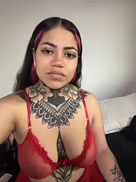 Snapshot of aliensexy chatting on June 2026 11:32:01 PM aliensexy online show from June 2026 11:32:01 PM