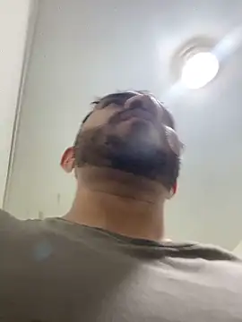 luisfer 98 online show from April 2026 05:58:02 AM