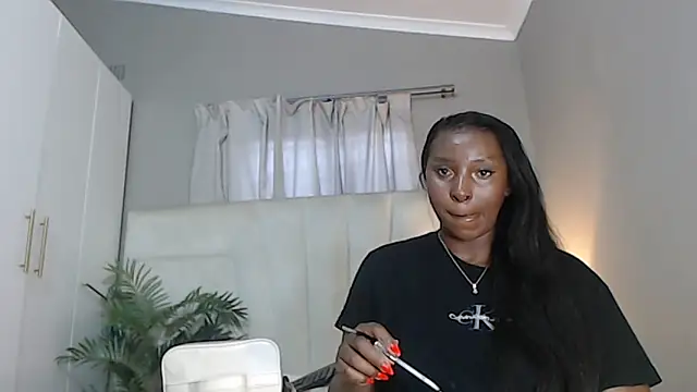 Snapshot of naughtyblackdolie chatting on March 2026 05:00:02 AM naughtyblackdolie online show from March 2026 05:00:02 AM