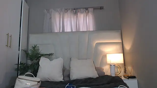 naughtyblackdolie online show from July 2026 07:22:01 AM