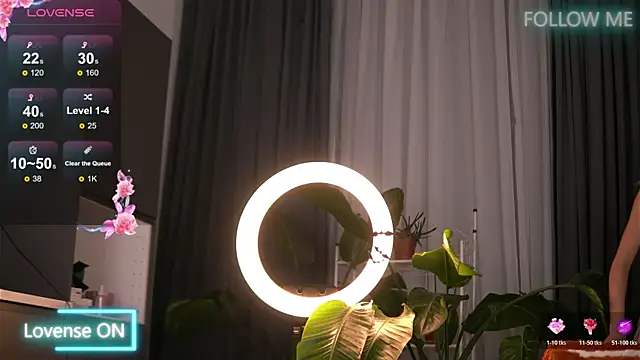 EmilyRaymont online show from November 2025 03:17:01 AM