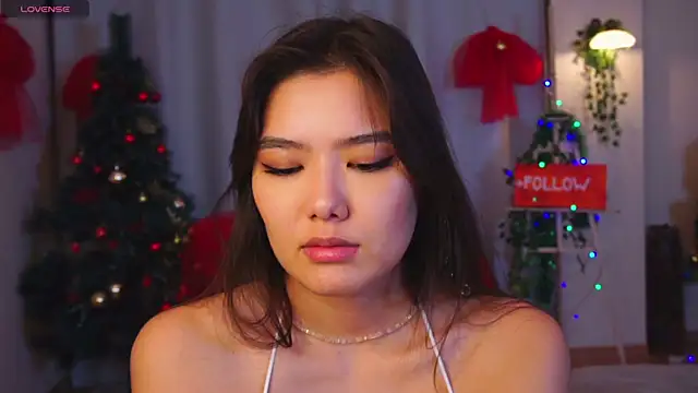 EmmaFisherf online show from December 2024 04:10:01 PM
