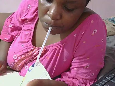 pretty dimplegirl online show from April 2026 06:31:02 PM