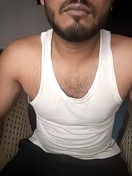 Snapshot of wildboy_simon chatting on March 2025 05:56:01 PM wildboy simon online show from March 2025 05:56:01 PM