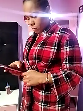 Camille rose  online show from December 2025 03:32:01 PM