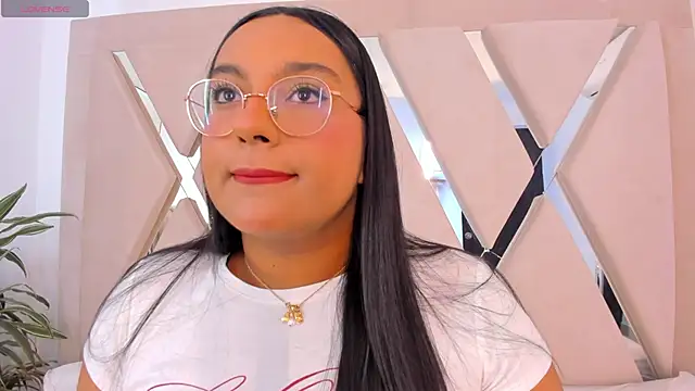 ellamontoya online show from February 2026 12:08:01 PM