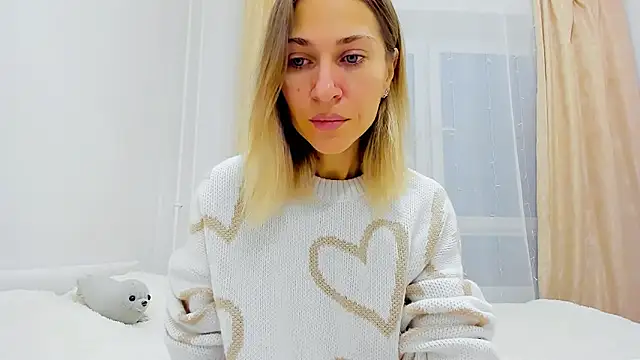 Mona Cruz online show from December 2024 05:10:02 AM