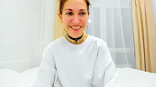 Mona Cruz online show from February 2025 09:20:02 PM