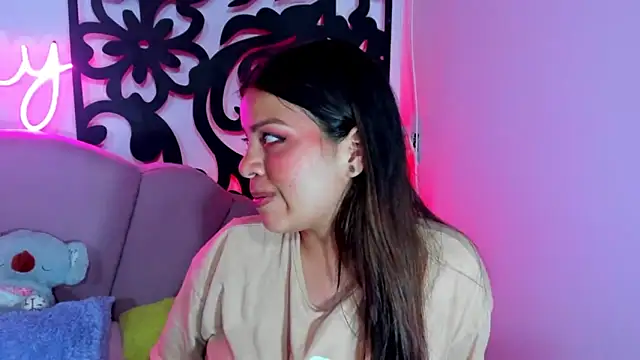 Snapshot of your_little_naughty1 chatting on December 2024 03:37:01 AM your little naughty1 online show from December 2024 03:37:01 AM