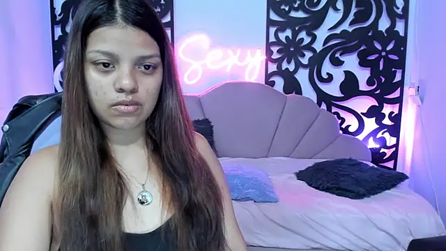 Snapshot of your_little_naughty1 chatting on January 2025 06:09:02 AM your little naughty1 online show from January 2025 06:09:02 AM