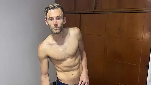 Snapshot of aquilesmade chatting on December 2024 02:49:02 PM aquilesmade online show from December 2024 02:49:02 PM