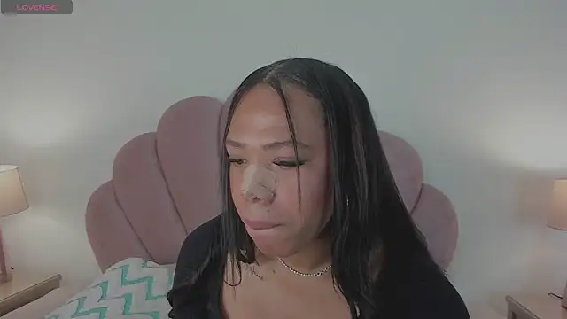 Nicole Paradise online show from September 2025 12:27:02 PM