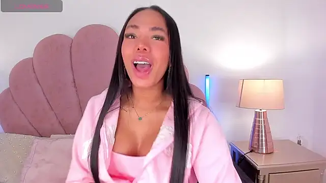 Nicole Paradise online show from February 2026 12:56:02 PM