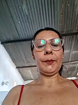 Mia-funny20 online show from March 2026 03:12:01 PM