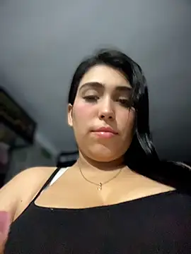 emma  cute   online show from April 2026 11:33:01 AM