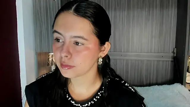 valerymeyerr online show from April 2026 12:09:02 PM