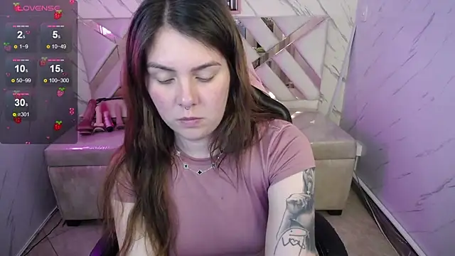 Paula b  online show from September 2025 12:53:01 PM