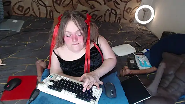 MiniNatalie online show from March 2025 02:34:01 AM