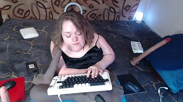 MiniNatalie online show from March 2025 02:59:01 AM